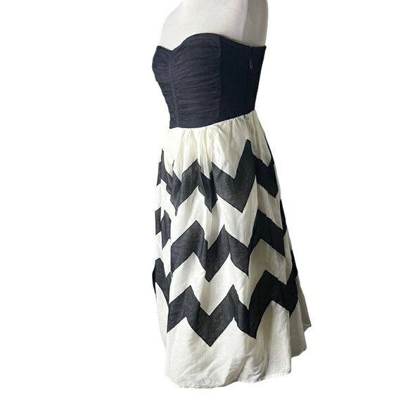 Leifnotes Cherie Chevron Dress Black White Size 0 - Picture 7 of 10